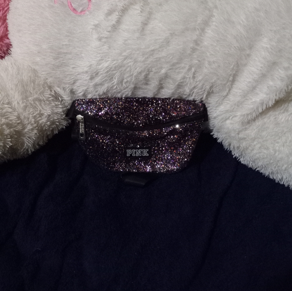 GUC VS Pink Fanny Pack Bling Style